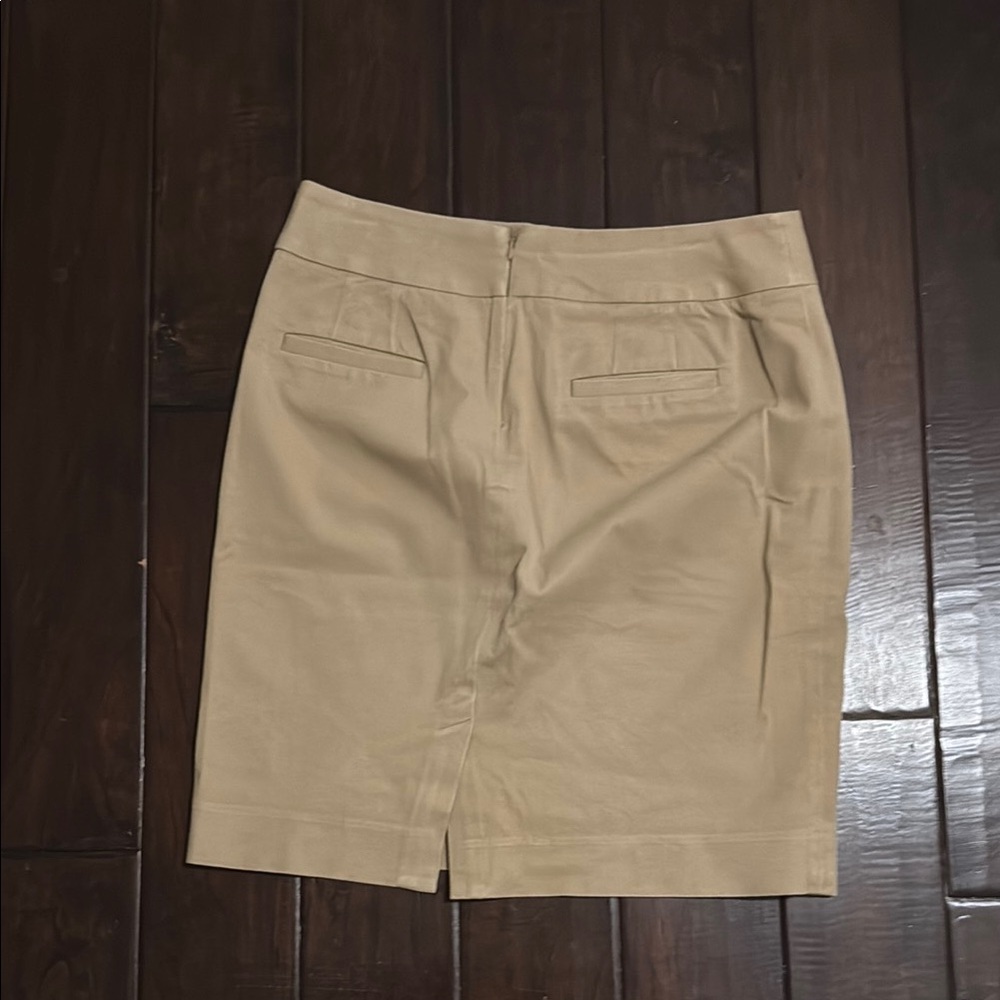 Banana Republic Tan Mini Pencil Skirt for Work - Picture 2 of 2